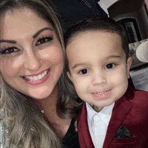 Meet your Posher, Melissa